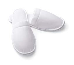 Women's Closed Toe Microfiber Slippers 1