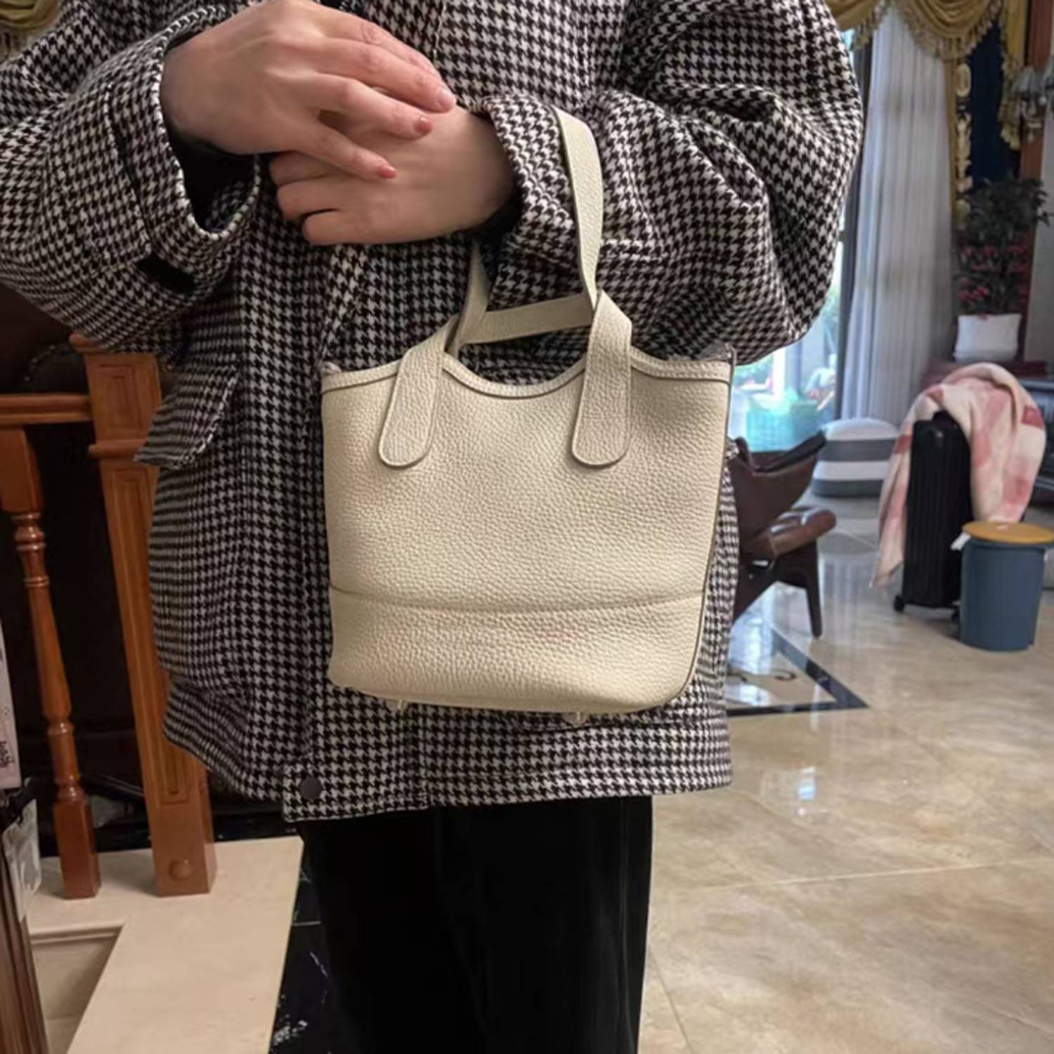 Large Capacity Genuine Leather Handbag Crossbody Bag 7