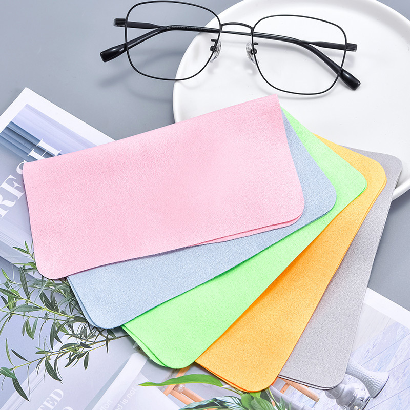 Eyeglass Cleaning Cloth 1