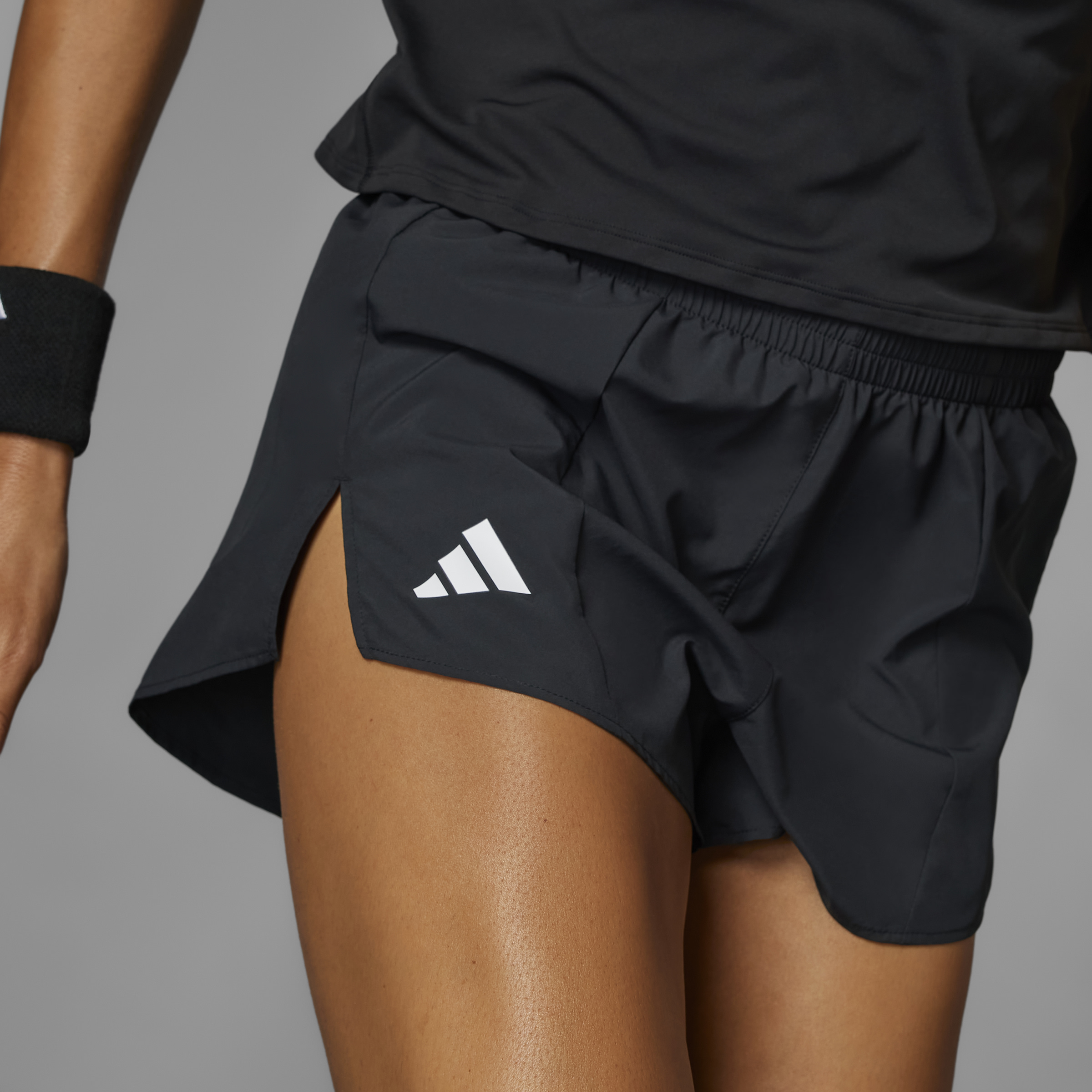 ADIZERO E SHORT 2