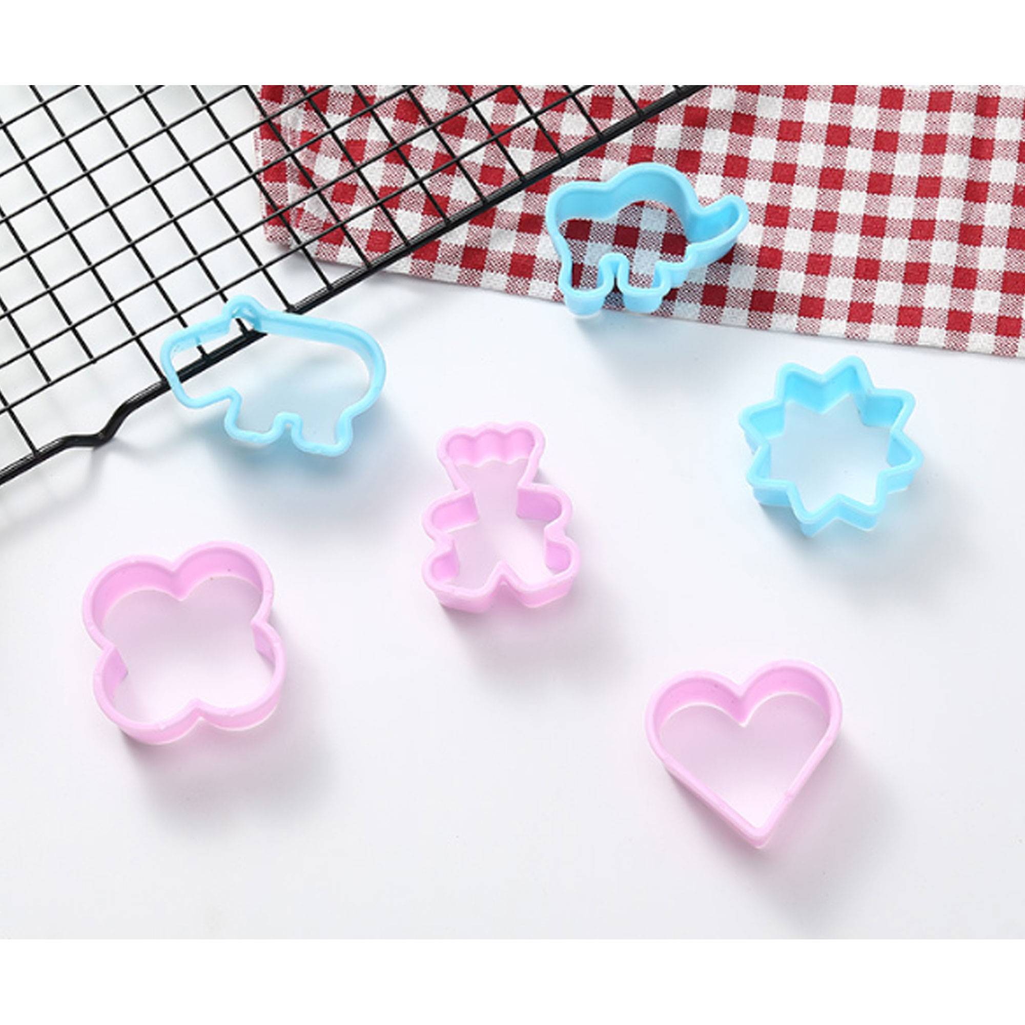 Cookie Cutter Set 4