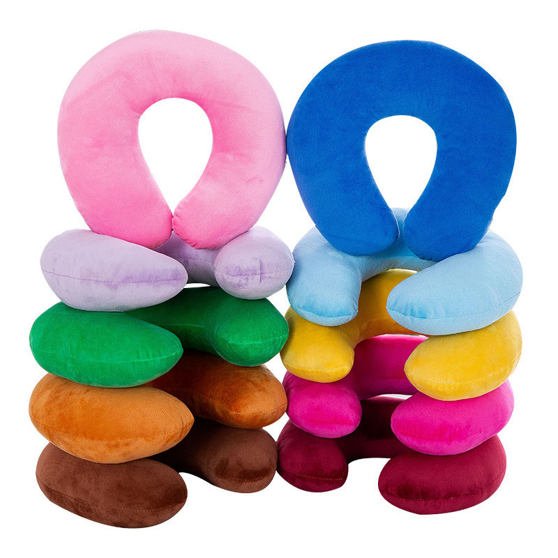 U Shape Travel Pillow 1