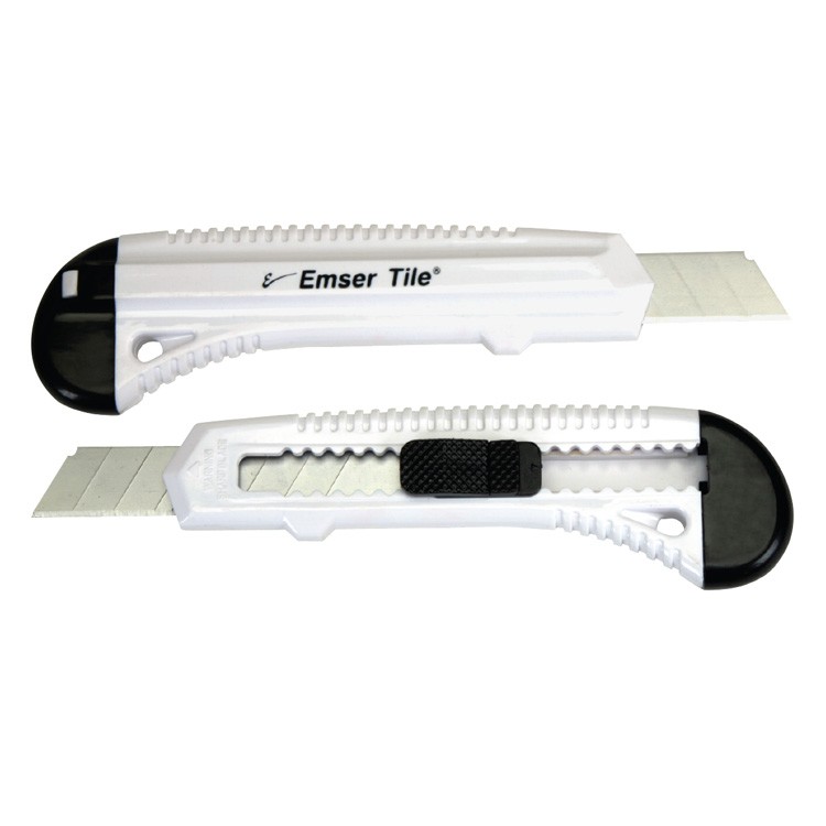Utility Knife w/Segmented Blades 2