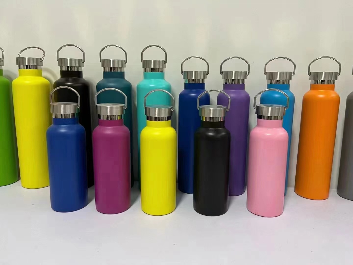 25oz Water Bottle with Handle, custom water bottle with logo imprint 2