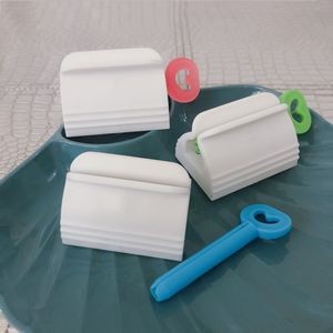 Toothpaste Squeezer 16