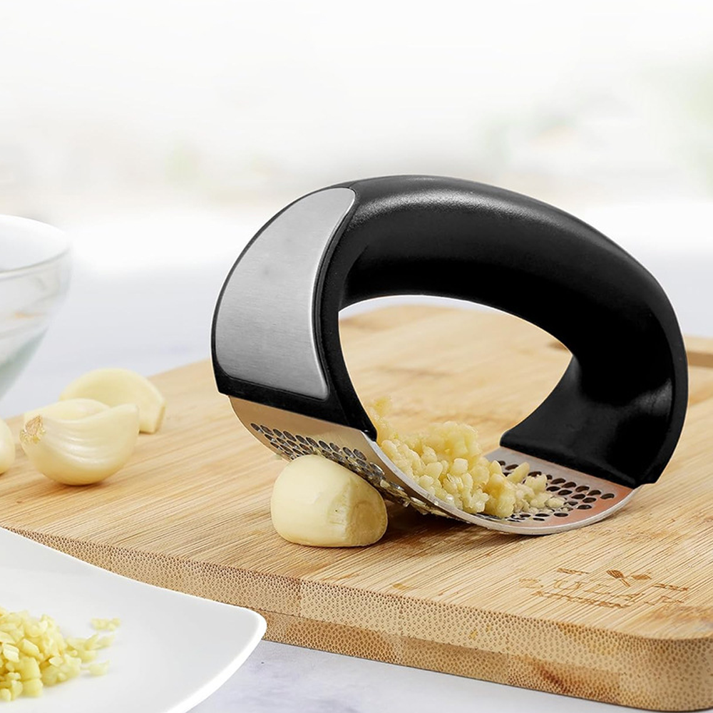 Stainless Steel Garlic Press Mincer 2