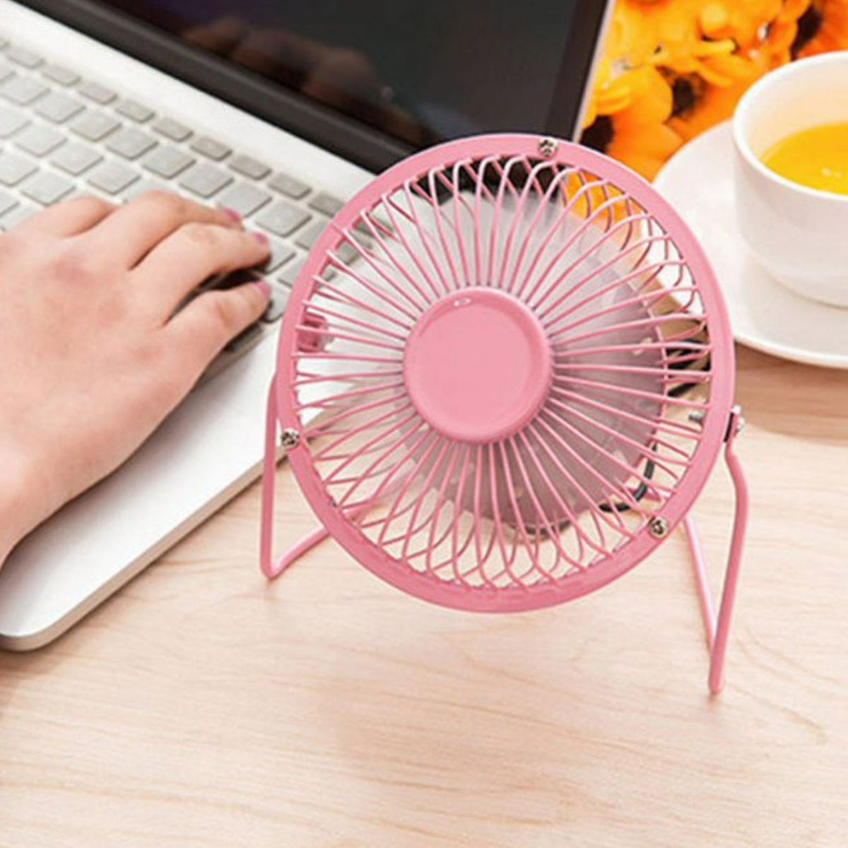 Small Desk Fan 3