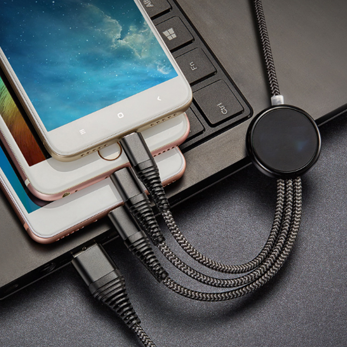Illuminated Logo 3 in 1 Charging Cable 8