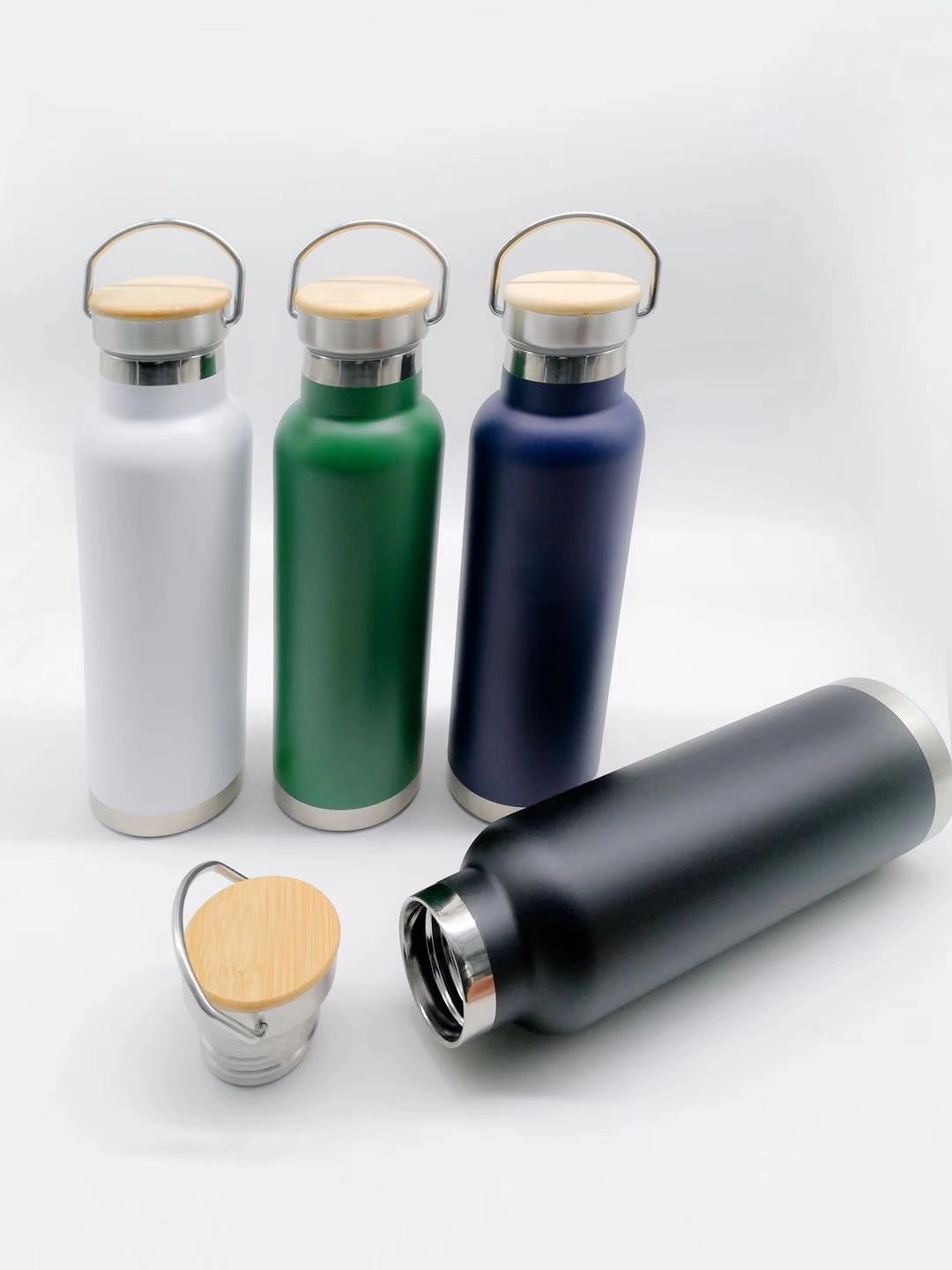 20oz. Double Wall SS Vacuum Tumbler with bamboo lid 2