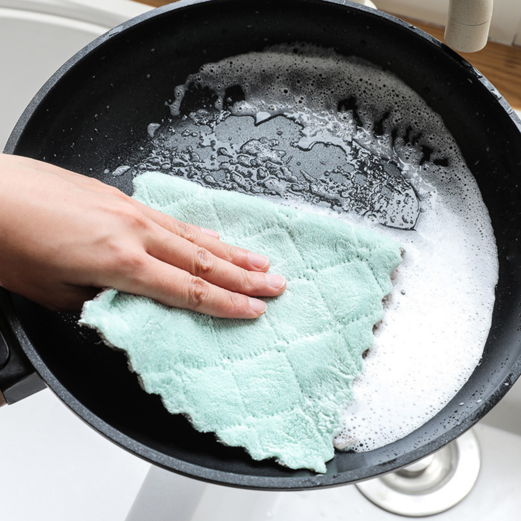 Microfiber Kitchen Cleaning Cloth 1