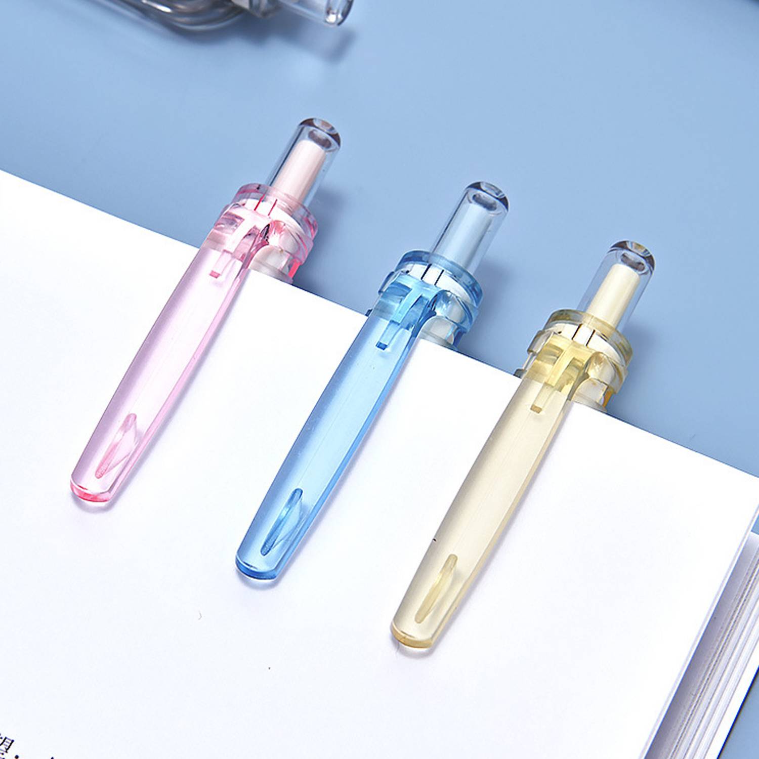 0.5mm Macaron Retractable Ballpoint Pen w/ Silicone Grip 15