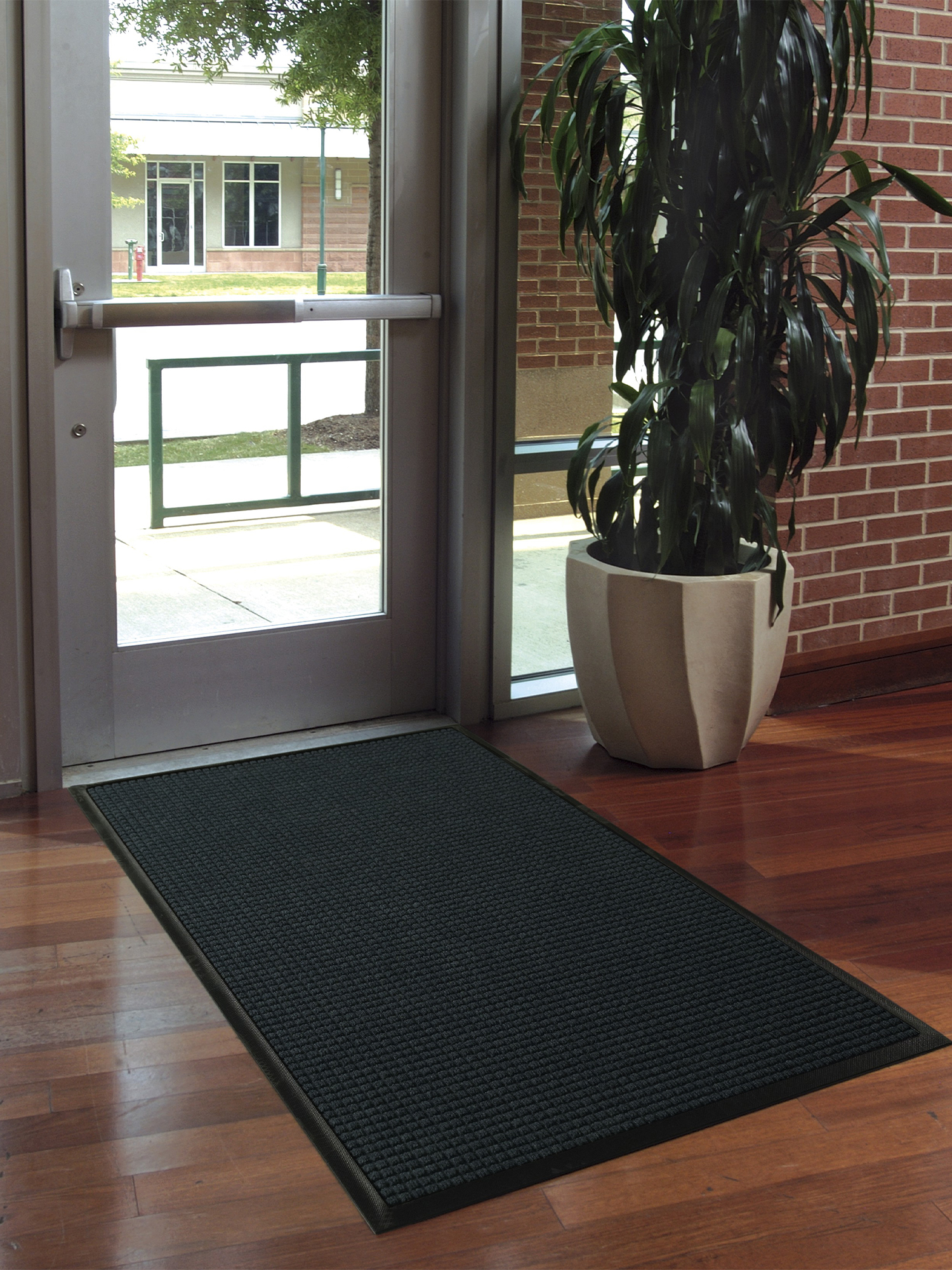 WaterHog Squares Classic Indoor/Outdoor Non Logo Floor Mat (2'x3') 5