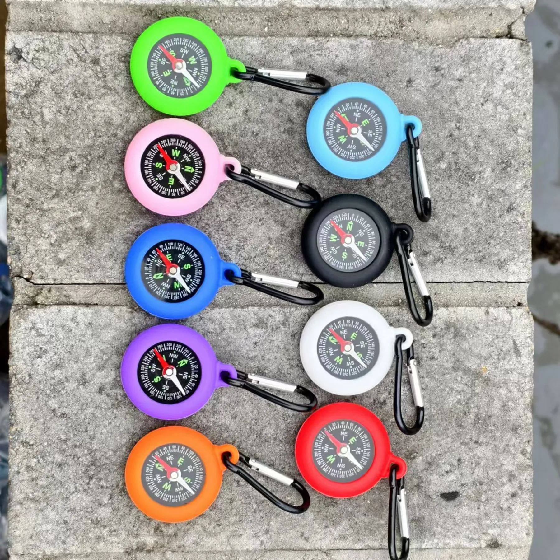 Pendant Silicone ABS Compass with Hanging Carabiner 2