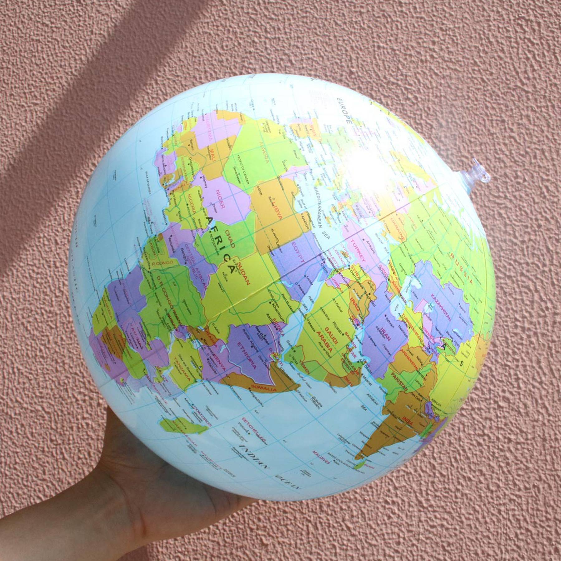 Inflatable globe balloon 4