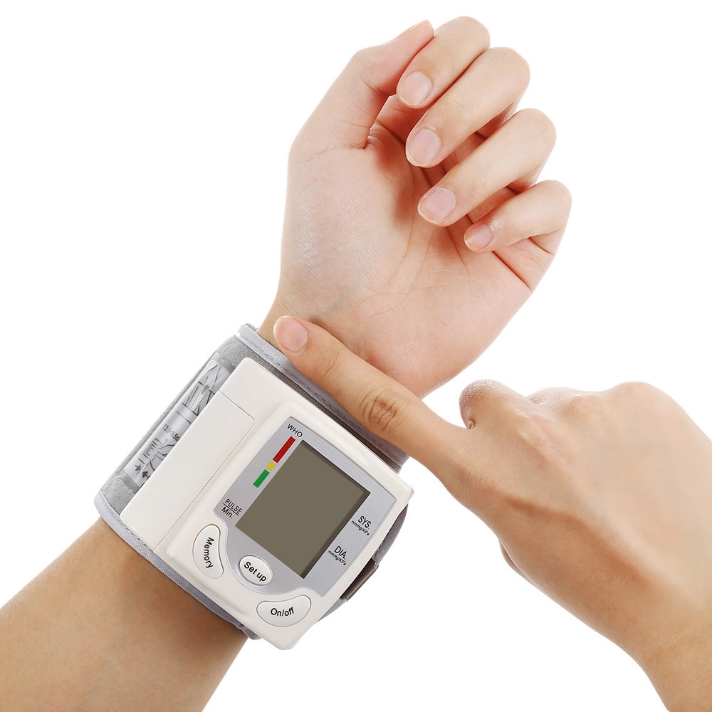 Small MOQ 10pcs Wrist Blood Pressure Monitor Cuff 3