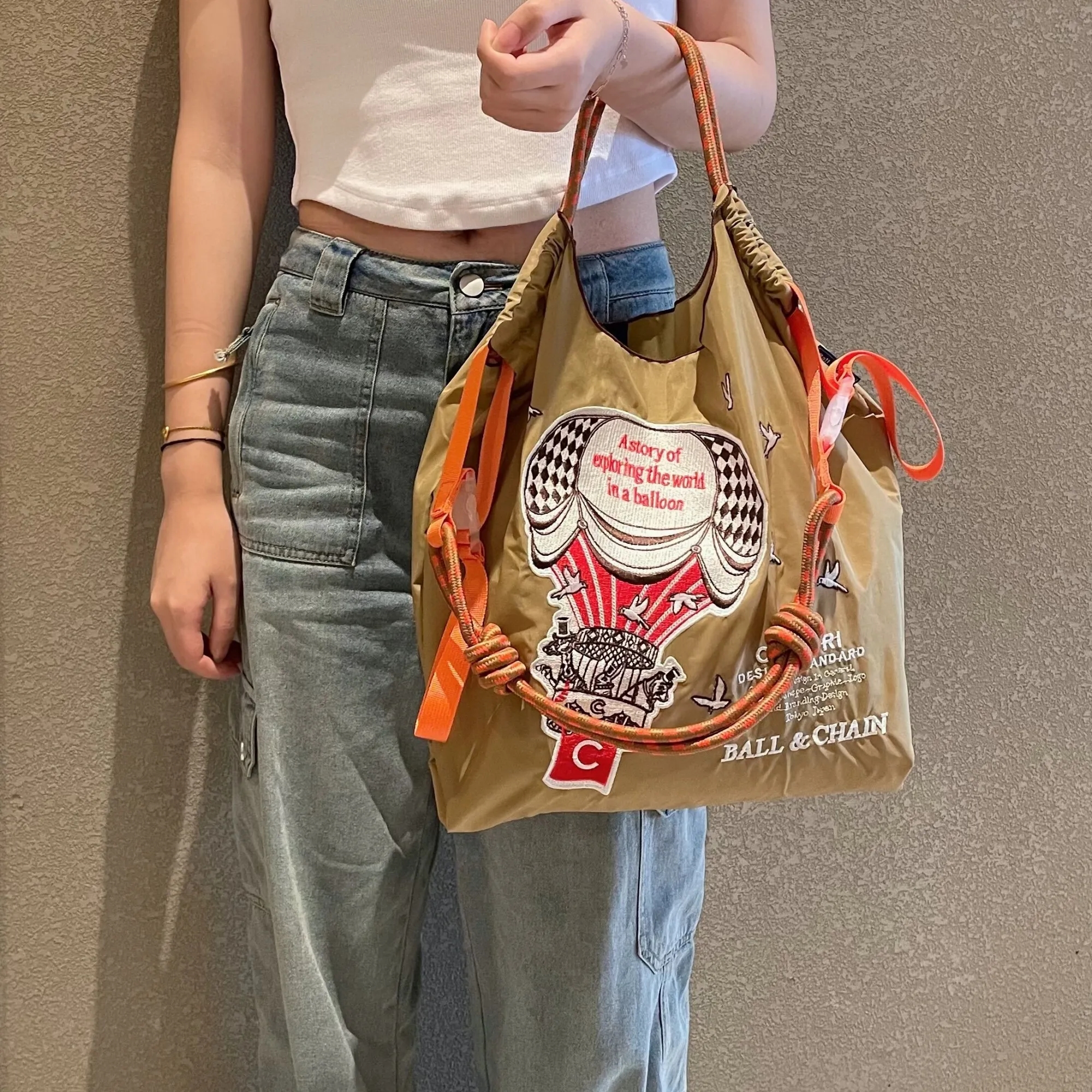 Embroidered Balloon Tote Bag 10