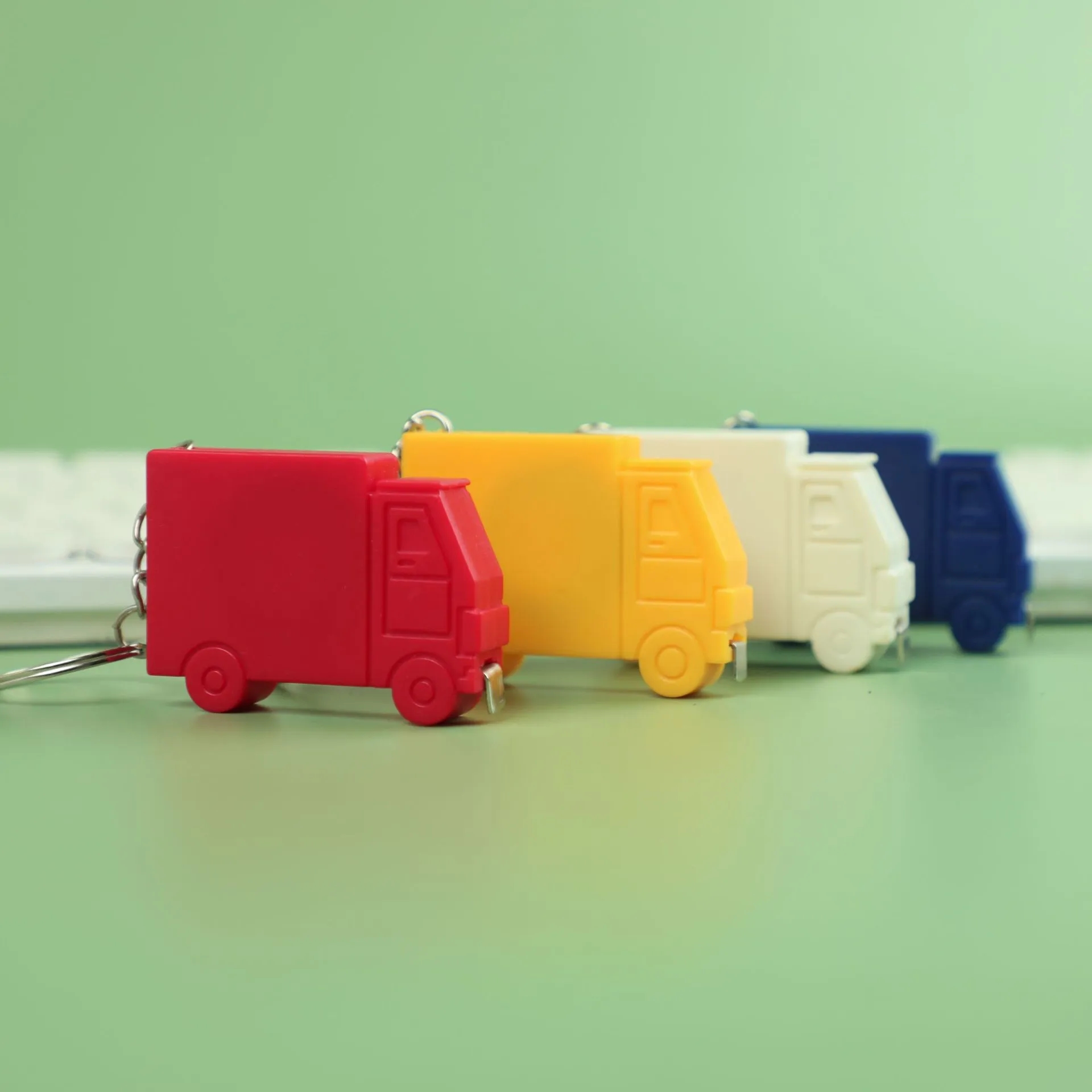 Mini Truck Shape Tape Measure with Keychain 3