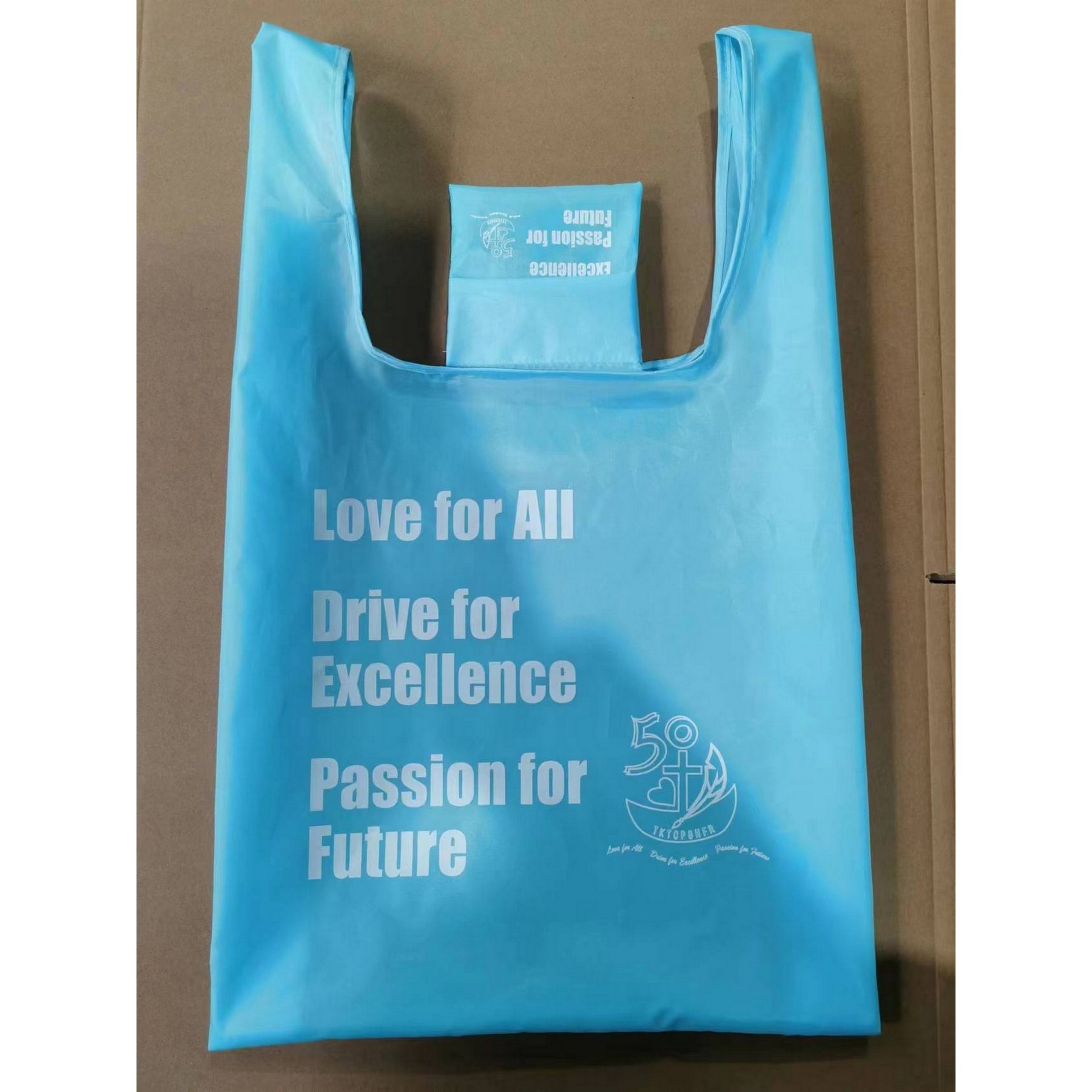Reusable Grocery Bags Foldaway Tote Bag With Pouch 9