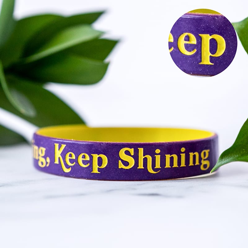 Color Coat Wristbands 30