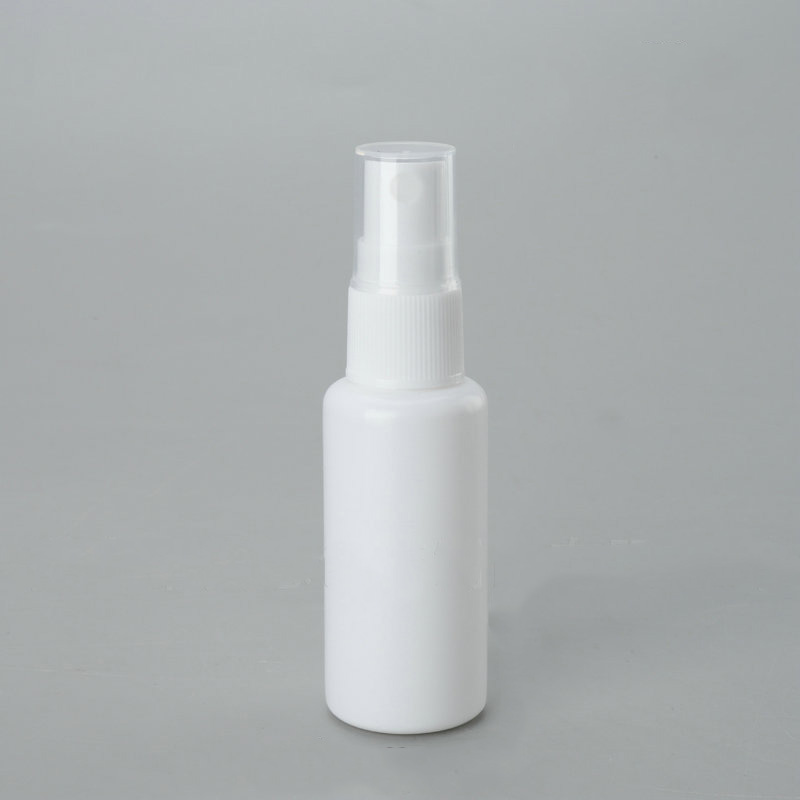 Clear Plastic Spray Bottle 5