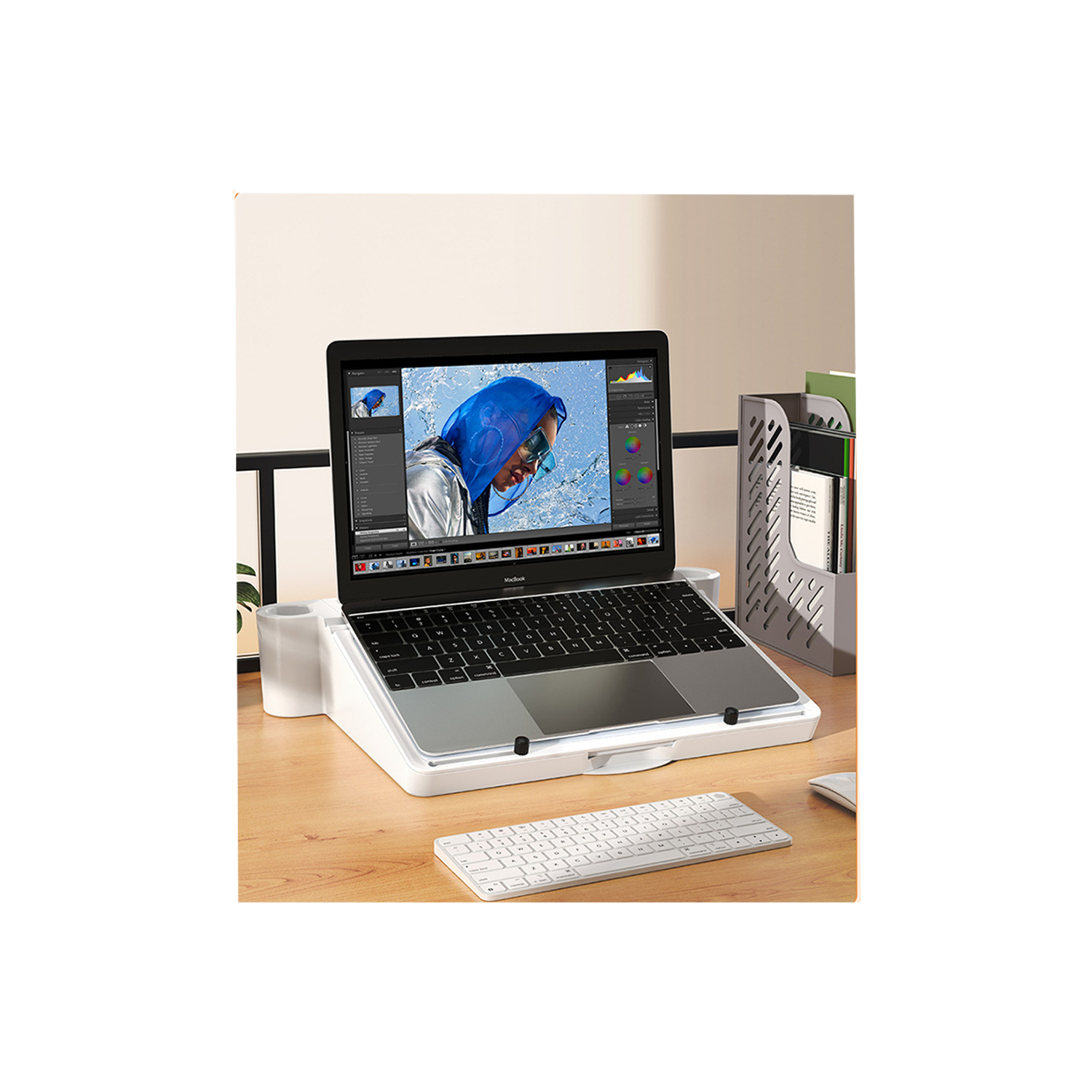 Three-in-one Multi-functional Learning Stand 6