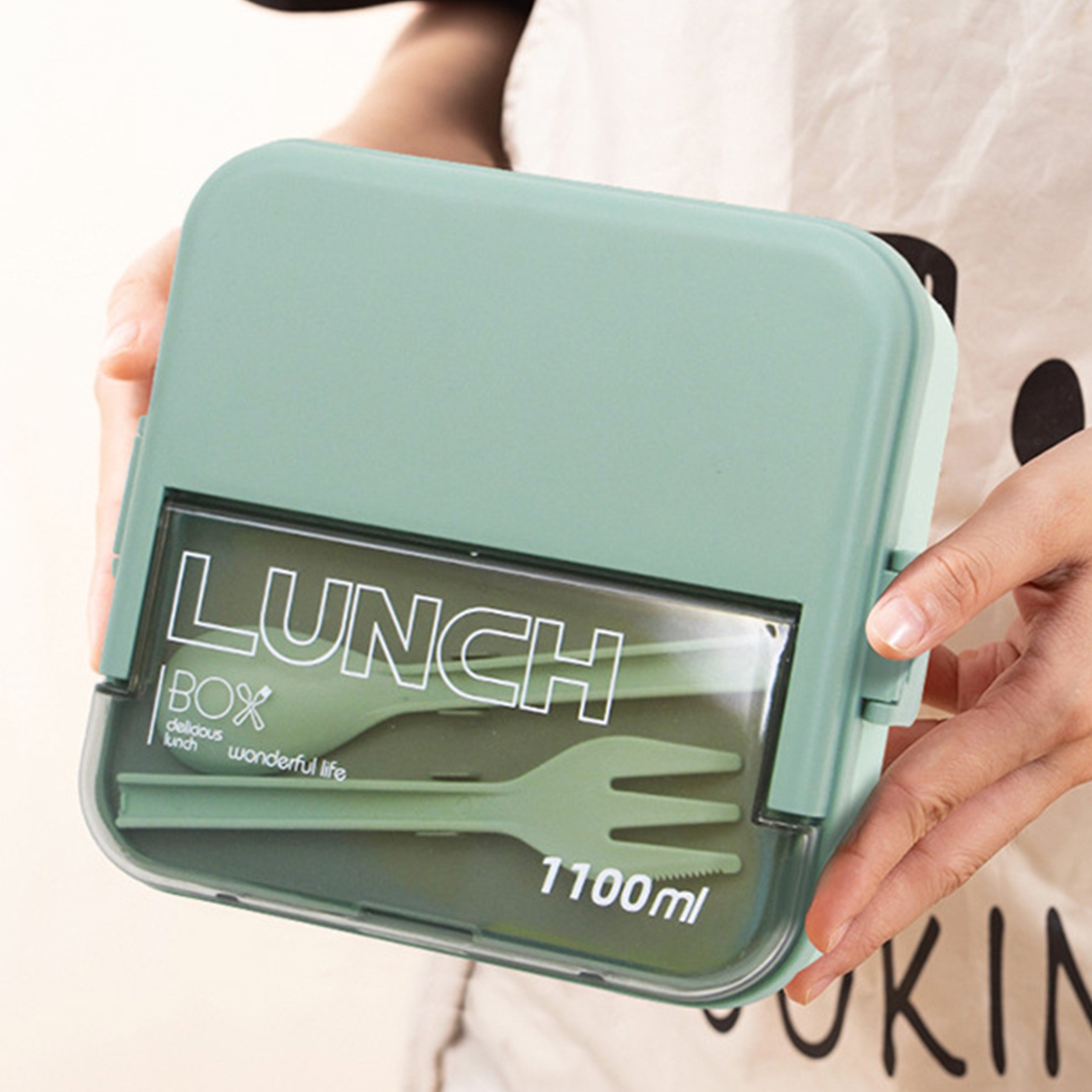 Portable Square Lunch Box With Cutlery 2