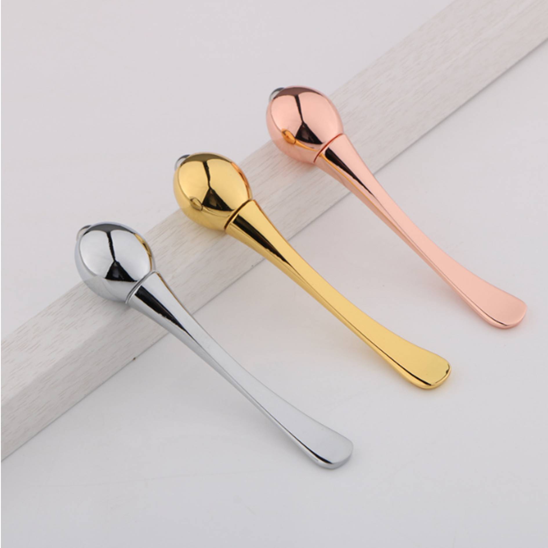 Metal Eye Cream Applicator 3