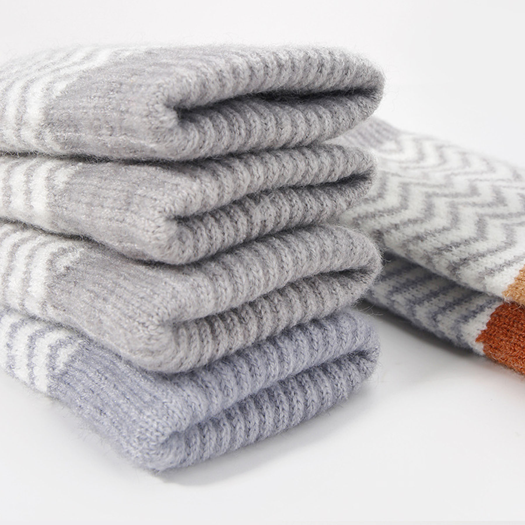 Thickened Double-Layer Knit Gloves 2