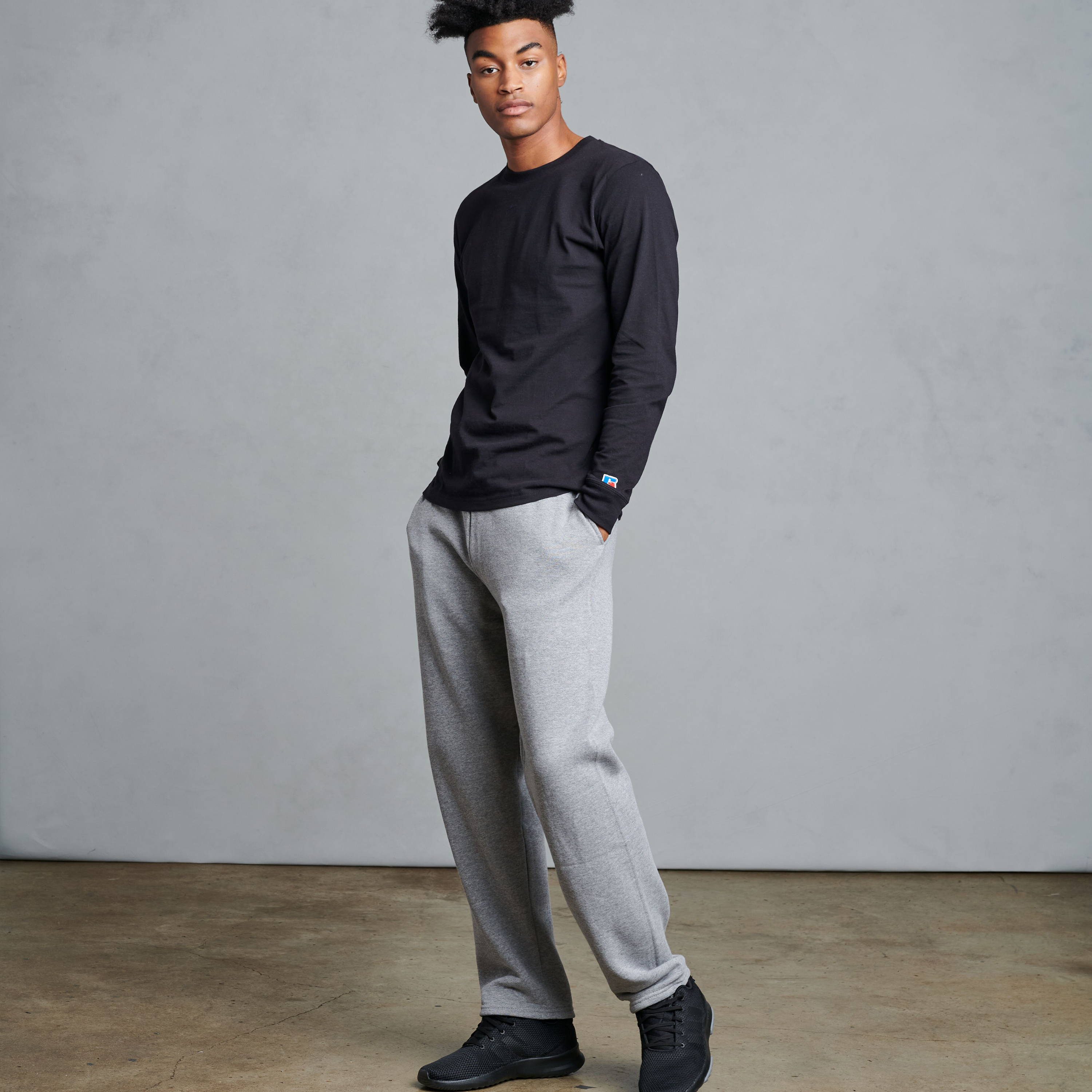 RUSSELL ATHLETIC DRI-POWER® Pocketed Open-Bottom Sweatpant 3