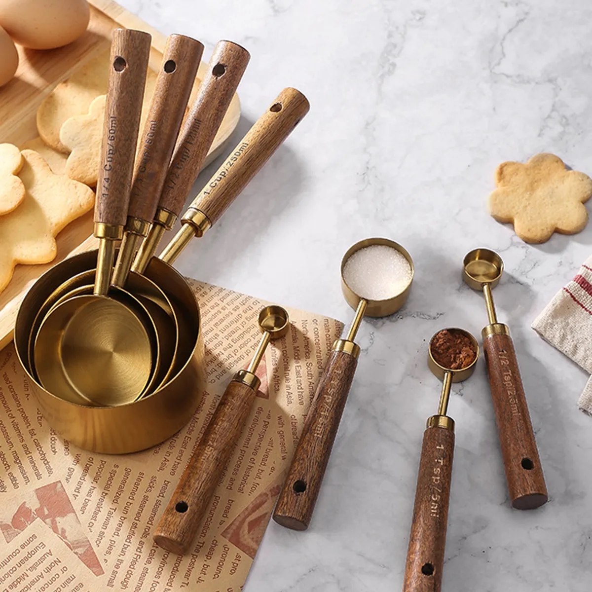 8Pcs Wood Handle Stainless Stee Measuring Cup And Spoon Set 4