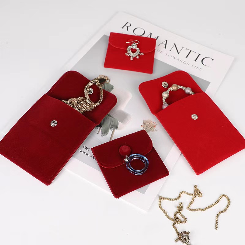 Flock Botton Jewelry Bag 1