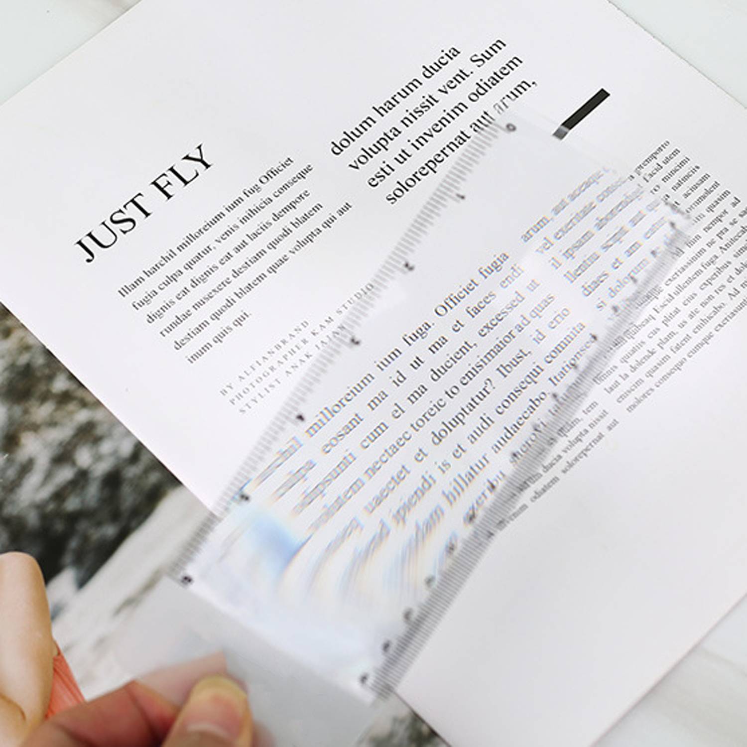 3 in 1 PVC Thin Magnifying Bookmark Ruler 4