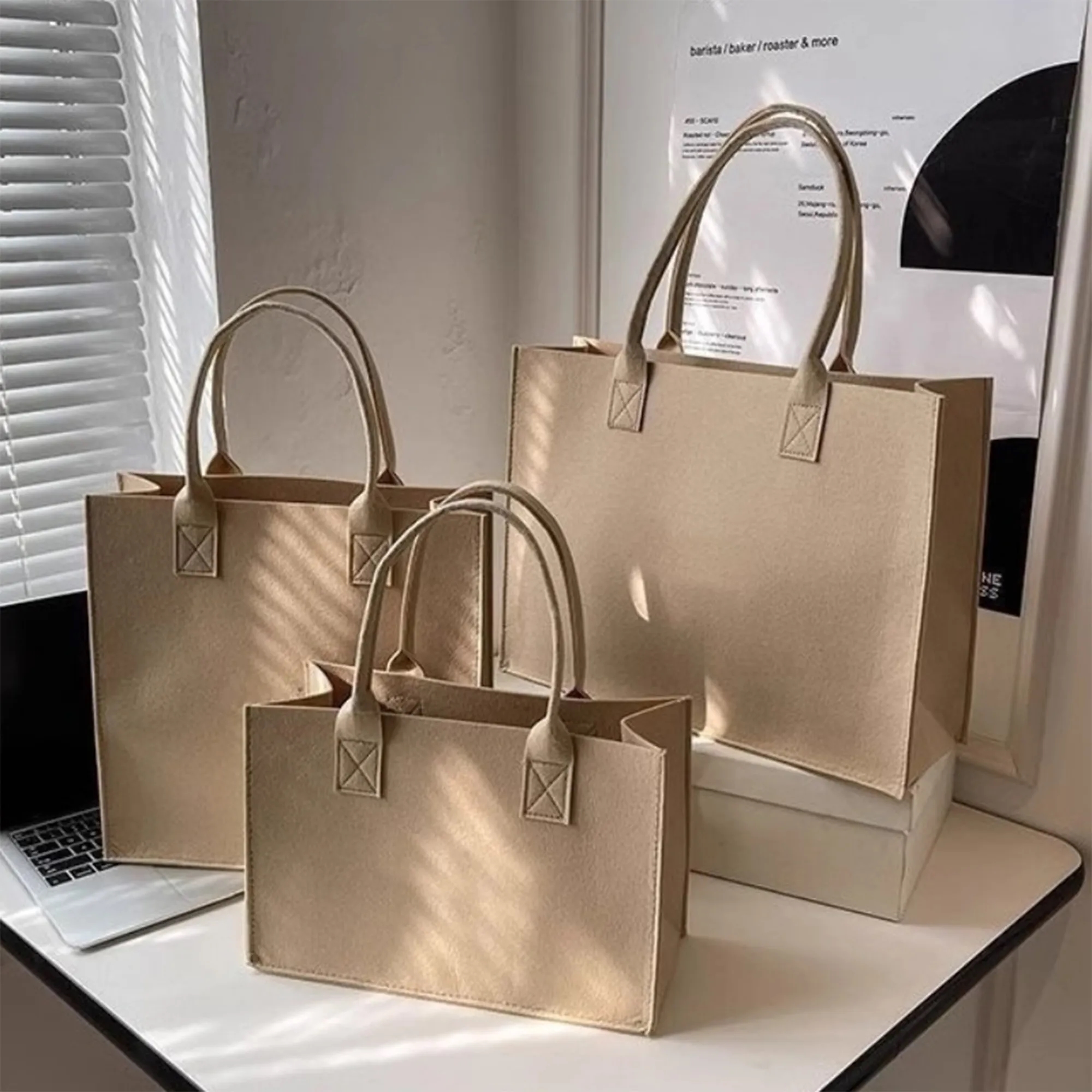 Large Capacity Felt Tote Bag 8