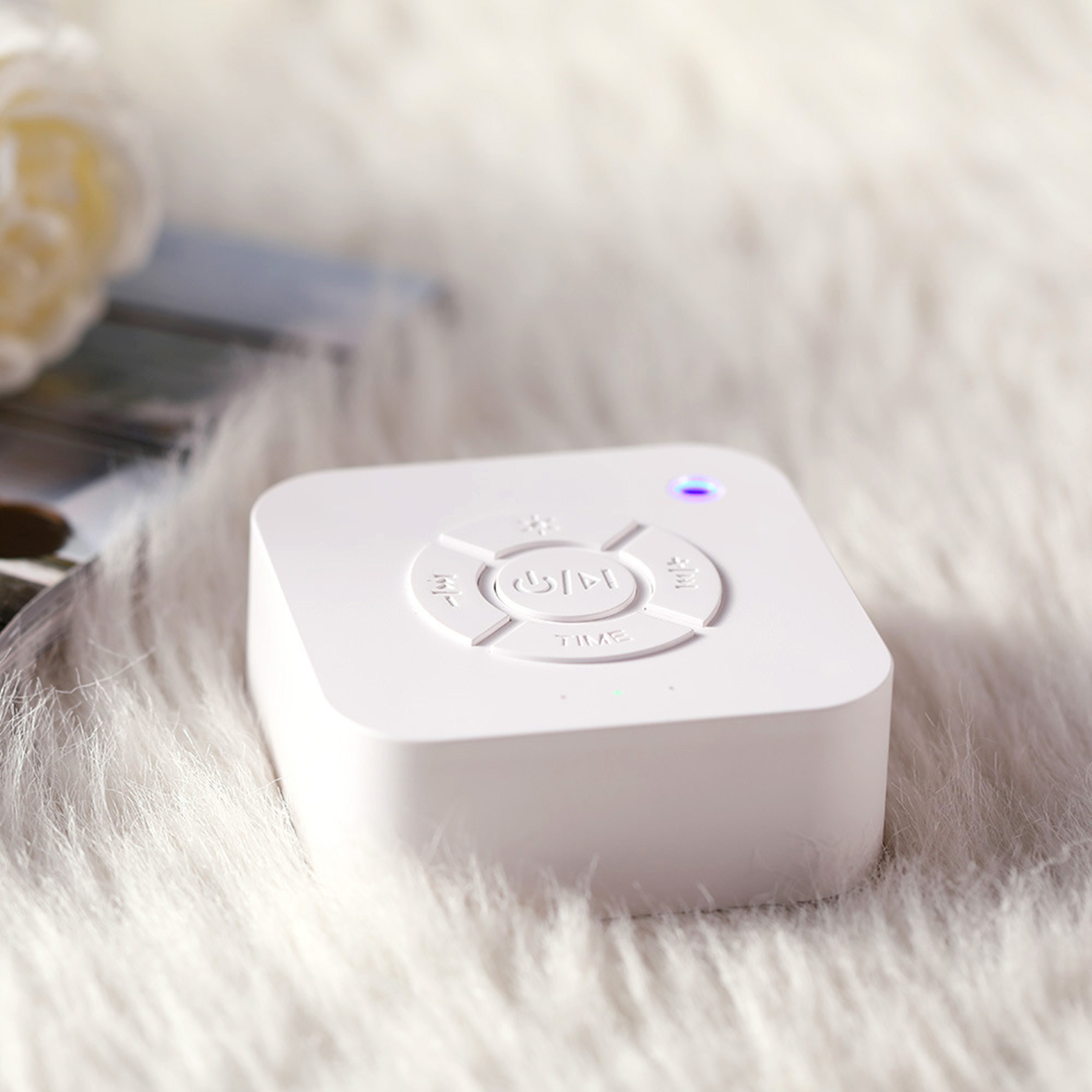 White Sleeping Noise Machine 2
