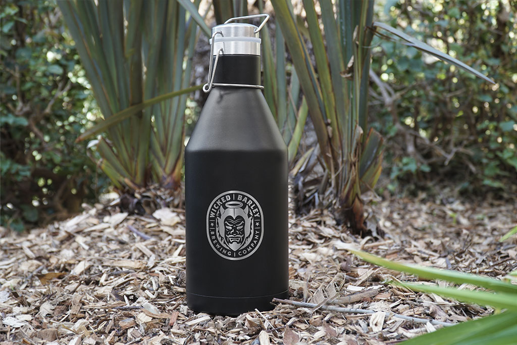 64 oz Vacuum Insulated Metal Growler, custom water bottle with logo imprint 4