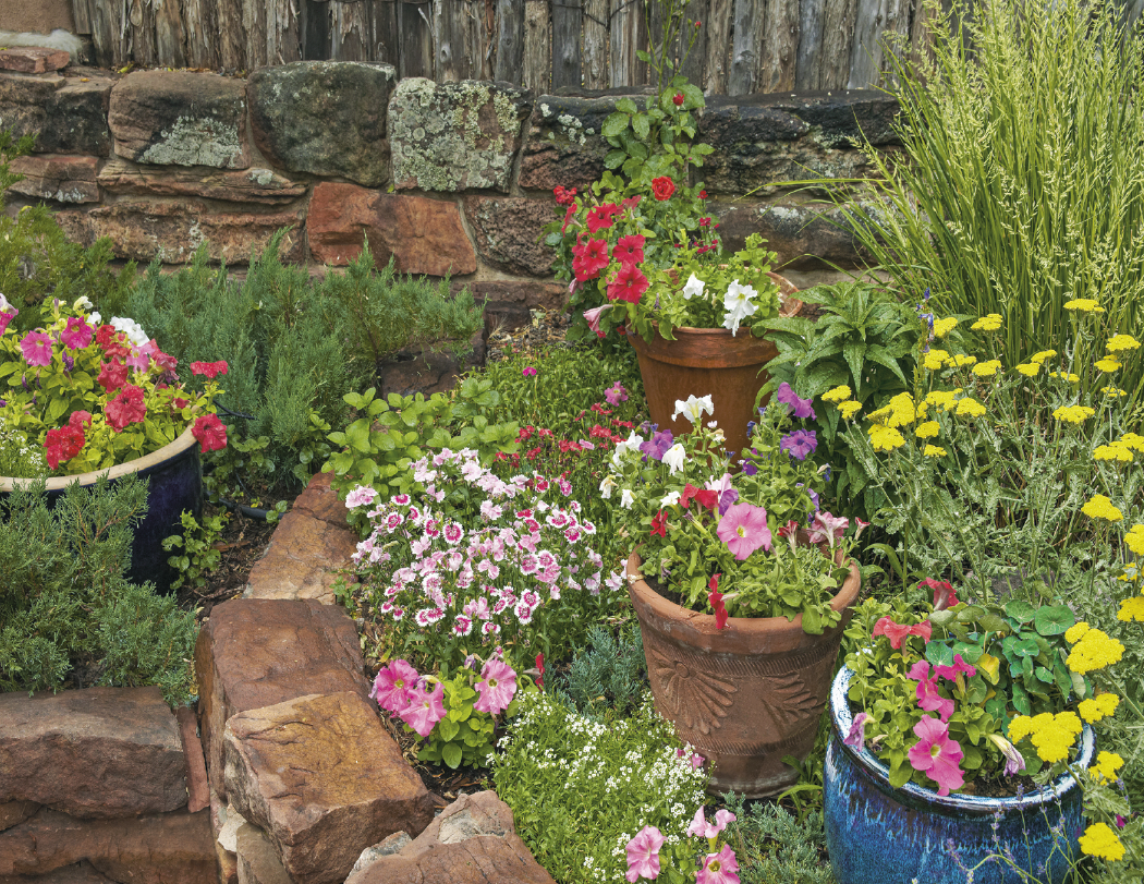 HotLine® Products Gardens Appointment Calendar - Stapled 27