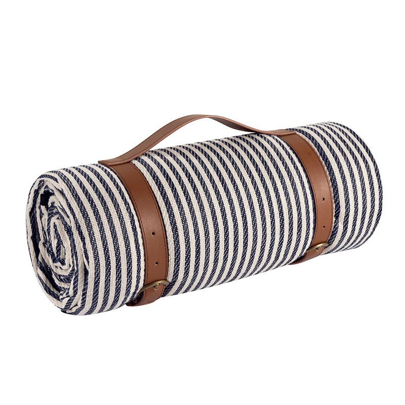 Outdoor Blanket for 6 to 8 Adults 7
