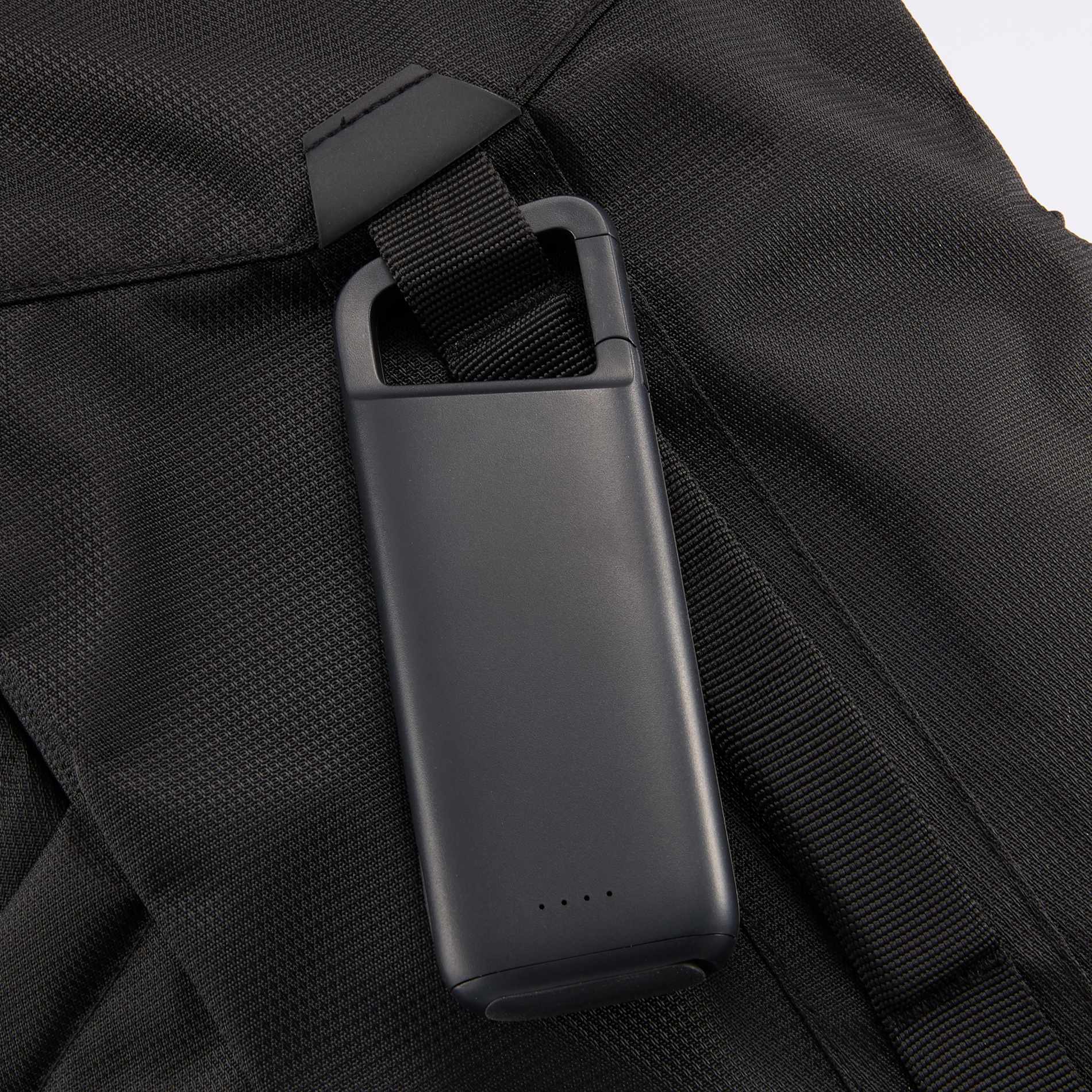 Clip Clap Water Resistant 5000 mAh Power Bank 19