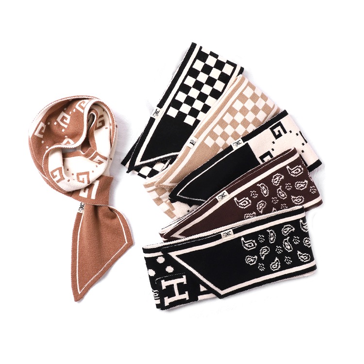 Houndstooth Scarf 3