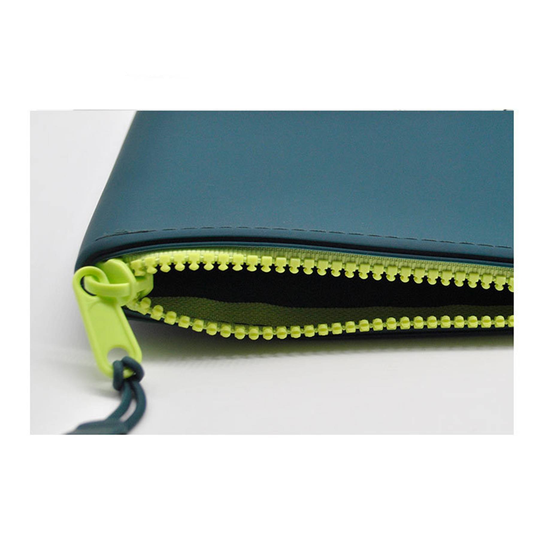 Travel Silicone Make Up Bag 2