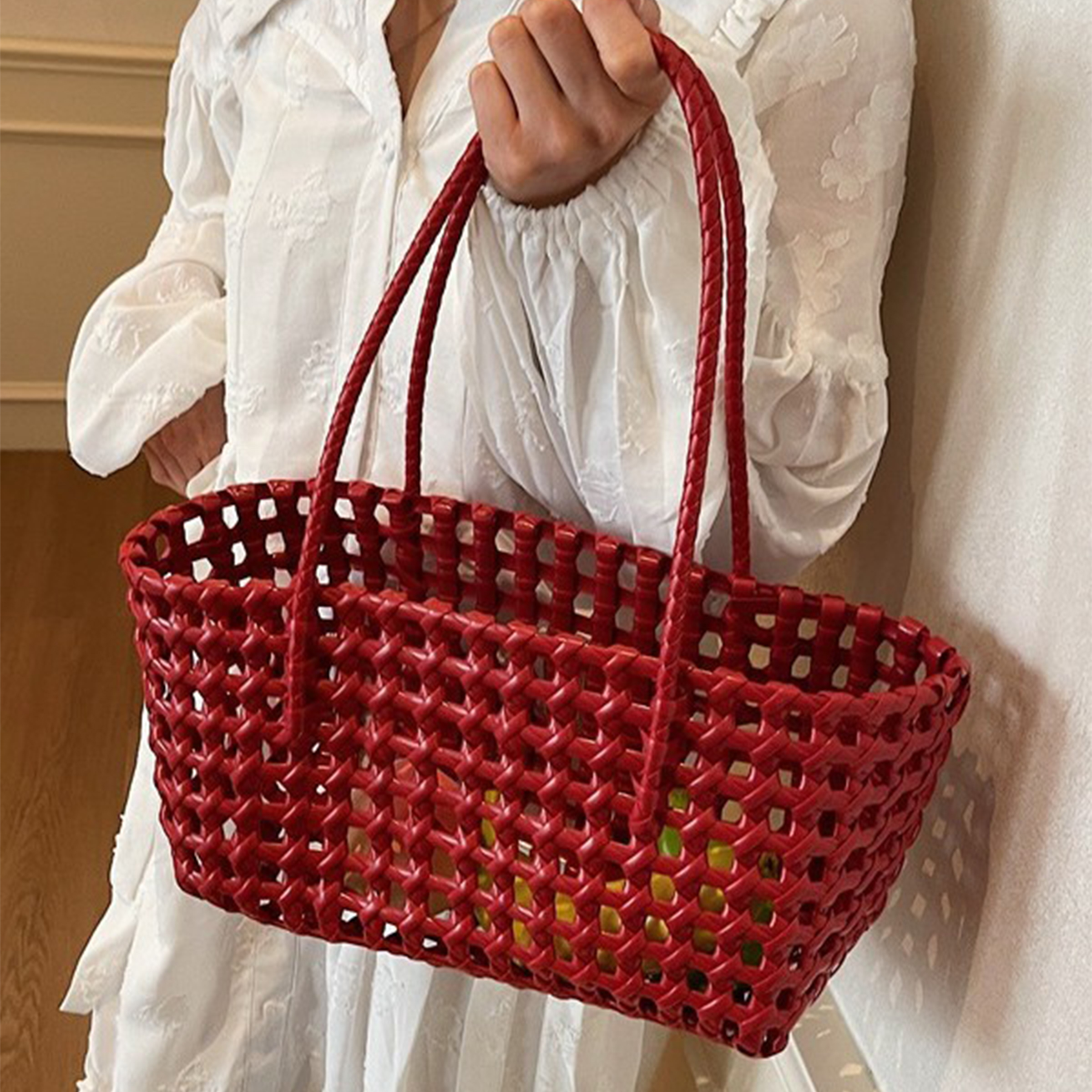 Polyester Hollow Woven Vacation Shoulder Bag 2