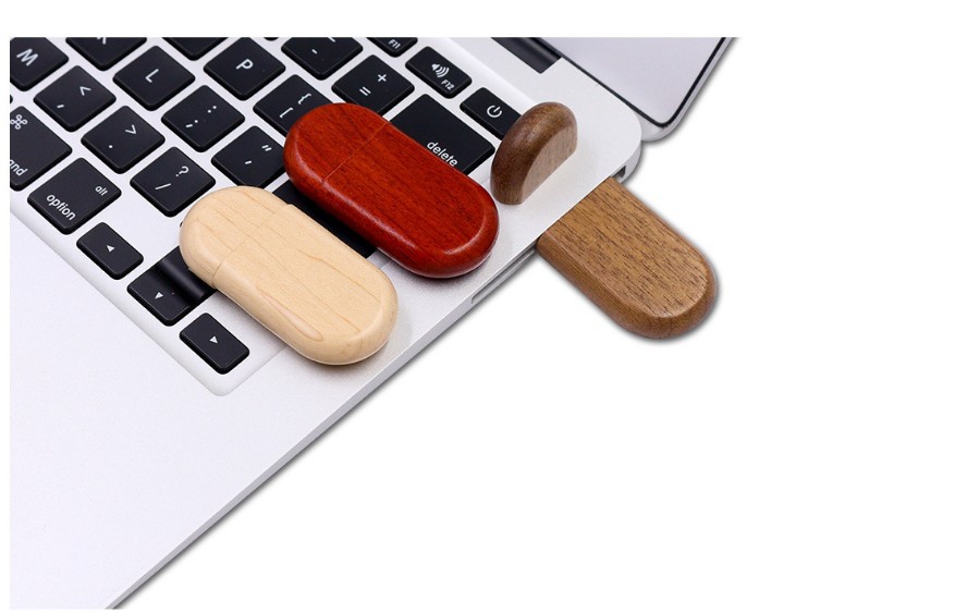 32 GB Wood USB Flash Drive with Wooden Box 3