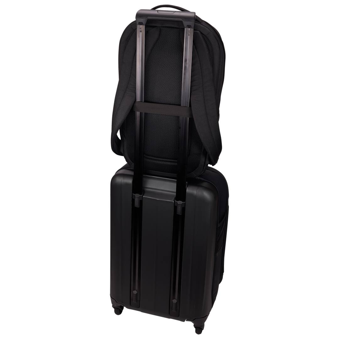 Case Logic Invigo Recycled 16” Laptop Backpack 7