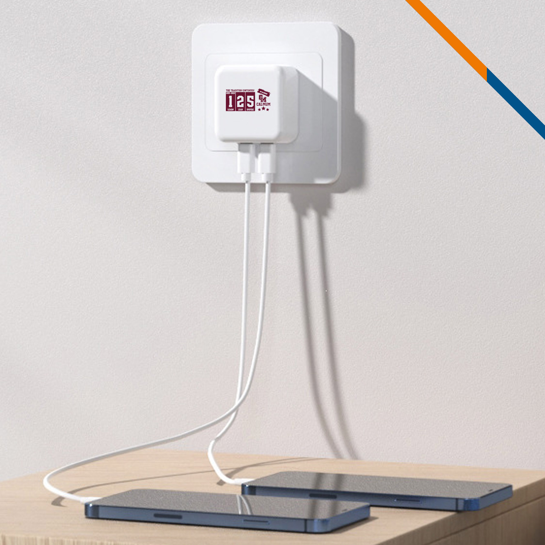 35W Finster Double Type-C Wall Charger 4