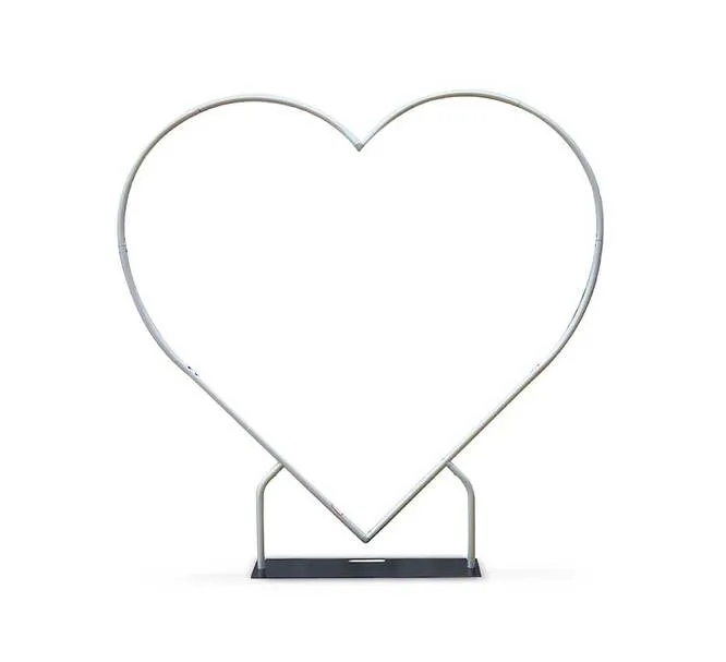 Heart Shaped Backdrop (6.5ft x 6.4ft) 3