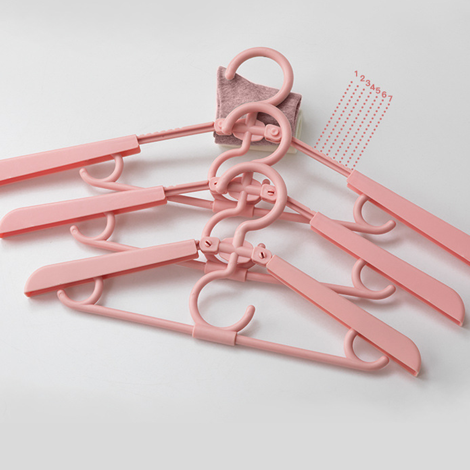 Folding Retractable Multifunctional Drying Hanger 4
