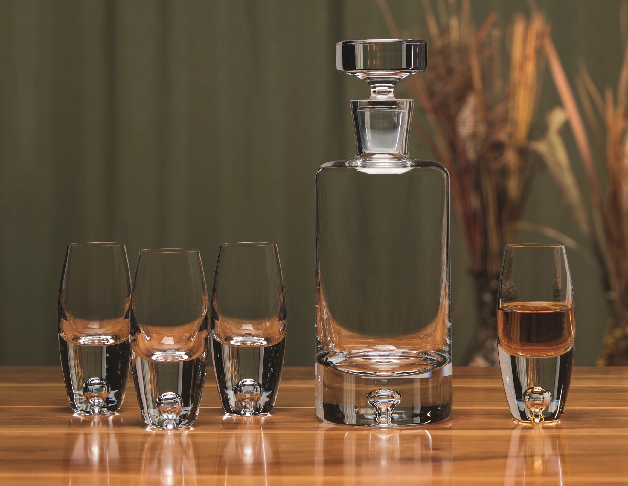 Deluxe Cylinder Decanter Set 1
