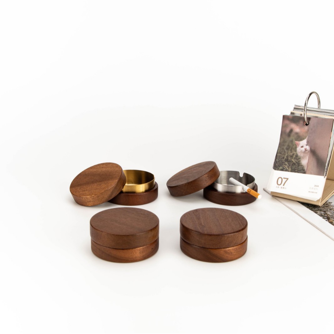 Wooden Ashtray with Lids Cigarette Ash Holder 1