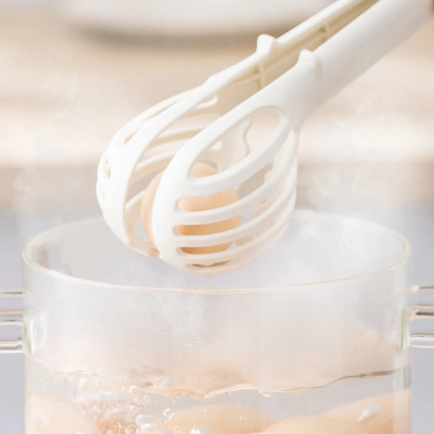 Polypropylene Kitchen Multifunctional Egg Beater 8