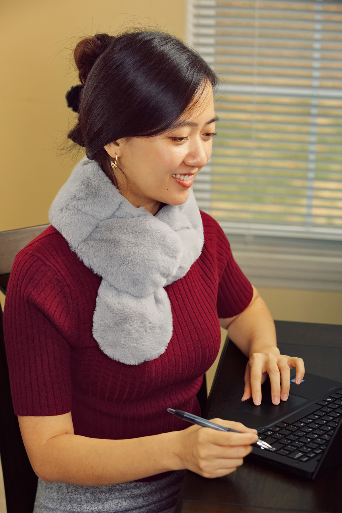 Comfort Pals™ Heat Therapy Neck Wrap 14